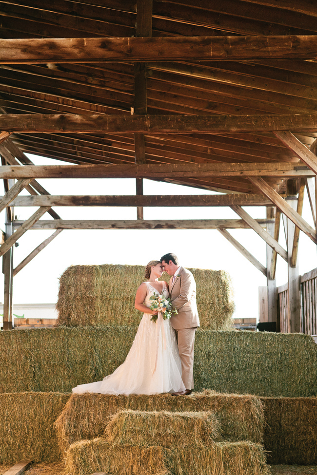 076erinkatephoto_LizaMattWedding