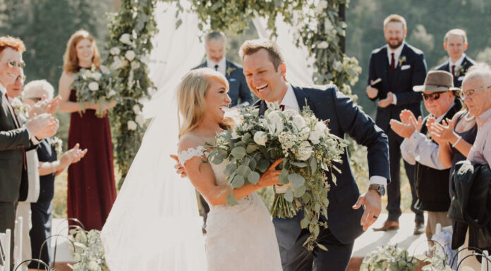 How To Select a Wedding Officiant