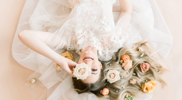 4 Simple Wedding Hairstyles for A Customized Bridal Look