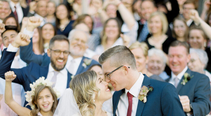 Wedding Etiquette: Who Pays for What?