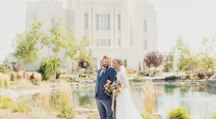 Heading North: Woodland-Foraged Wedding Florals in Tamarack, Idaho