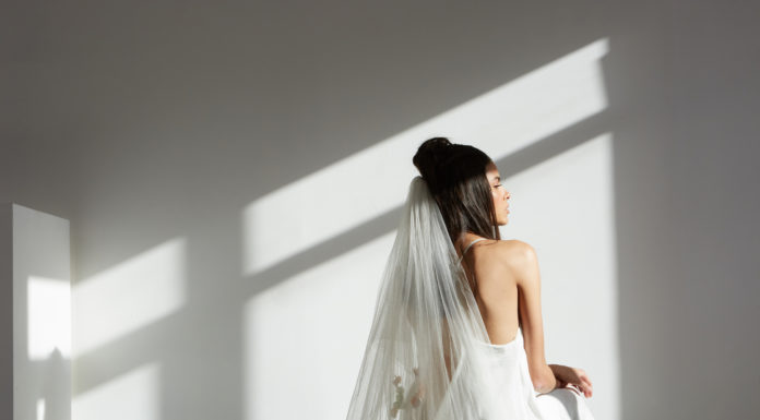 30 of Our Favorite Bridal Veils in 2022
