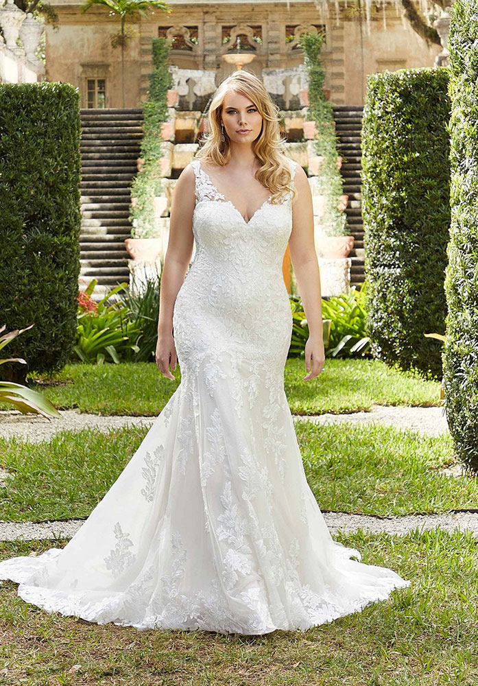 Spring 2023 Wedding Gowns