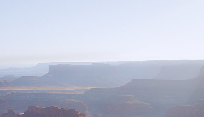 Real Wedding: Elle and Tad’s Red Rocks Nuptials red rocks