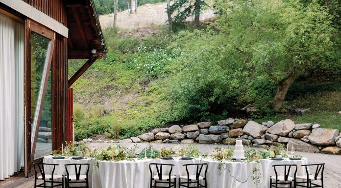 The Monochrome Magic of 2025’s Stunningly Simple Palette