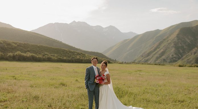 Big Springs Field: Utah’s Go-to for Adventure Bridals